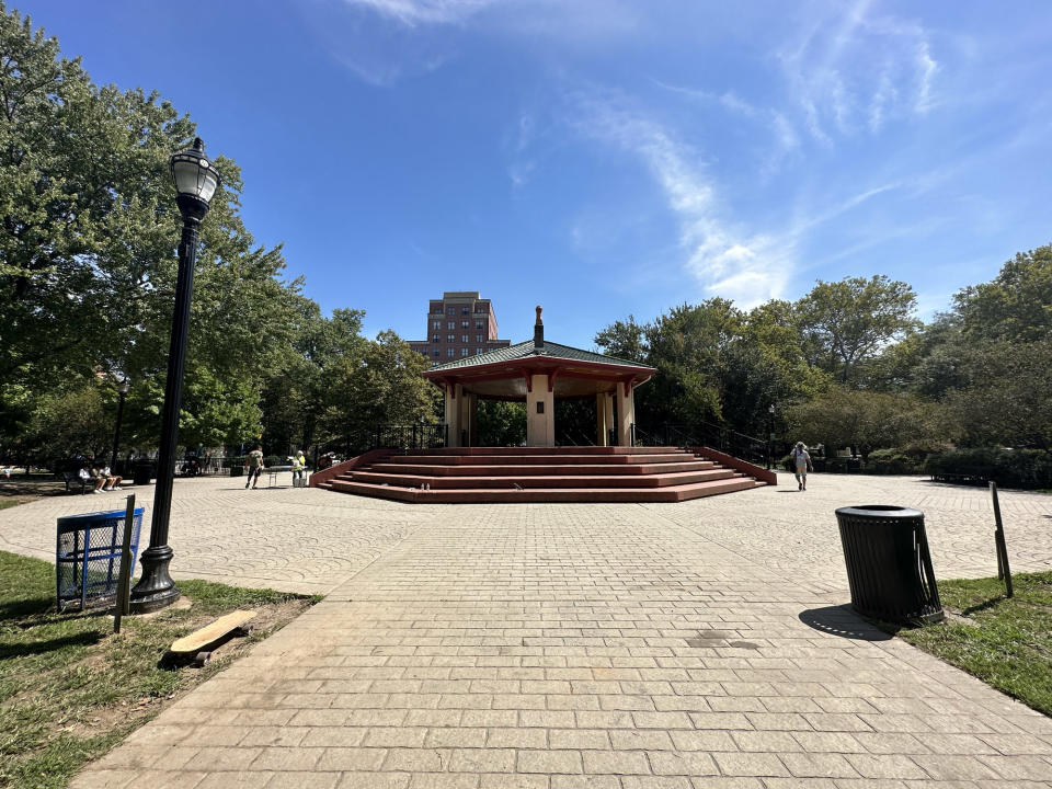 <p>A photo from the iPhone 14 Pro's wide camera featuring a gazebo in a park.</p>
