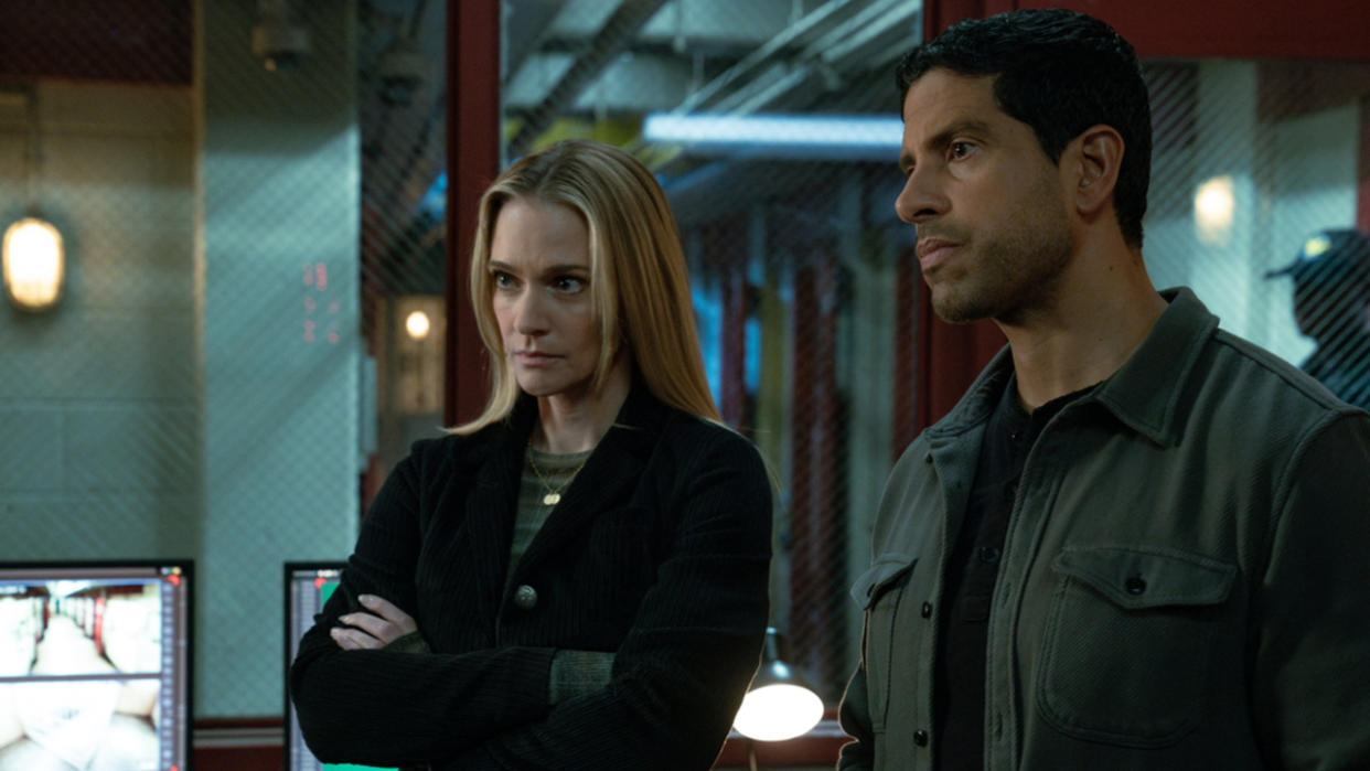  A.J. Cook as JJ and Adam Rodriguez as Luke in Criminal Minds Season 17x04. 