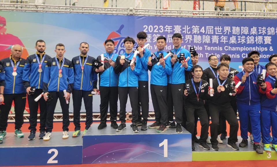 我國聽障桌球代表隊（中）榮獲世錦賽男團金牌。（體育署提供）