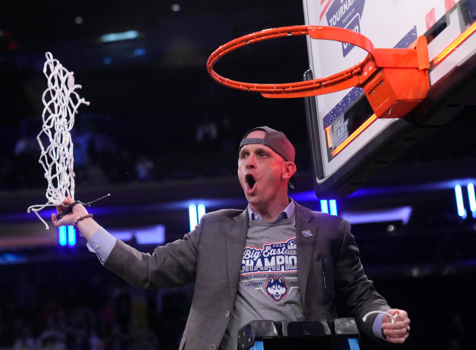 UConn head coach Dan Hurley believes his team is the best in the country. (Robert Deutsch-USA TODAY Sports)