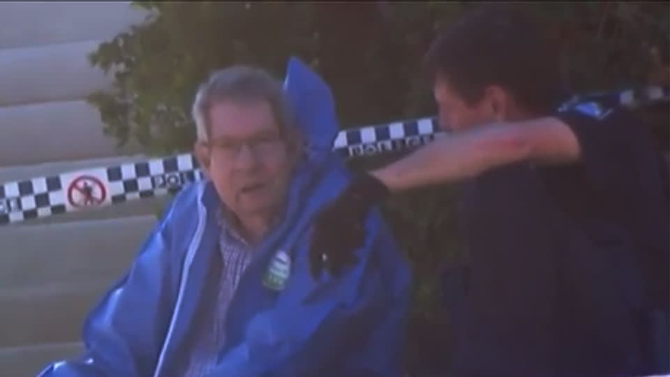 Brian Kenny called police after he allegedly stabbed his wife. Source: 7 News