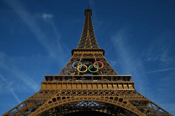 Torre Eiffel Juegos Olímpicos París 2024 