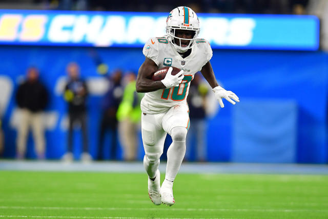 Dolphins' Tyreek Hill dealing with injury ahead of facing Bills