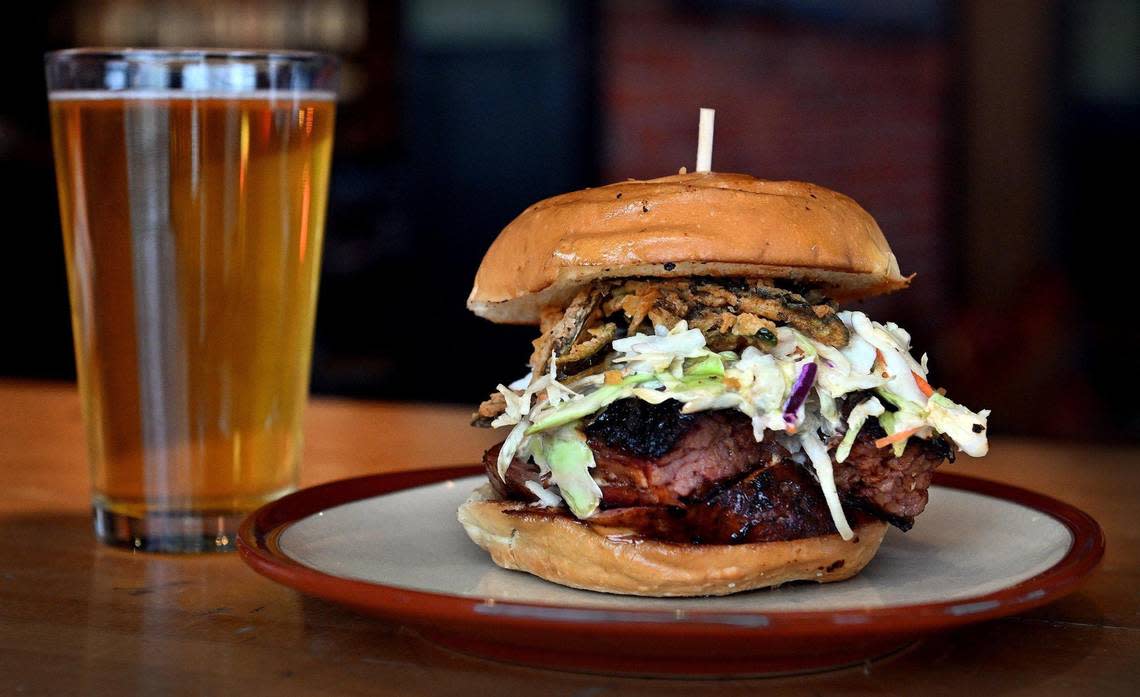 Kansas City Star reporter Jonathan Shorman chooses The Burnt Heaven Sandwich from the Char Bar in Westport as his Let’s Dish favorite.