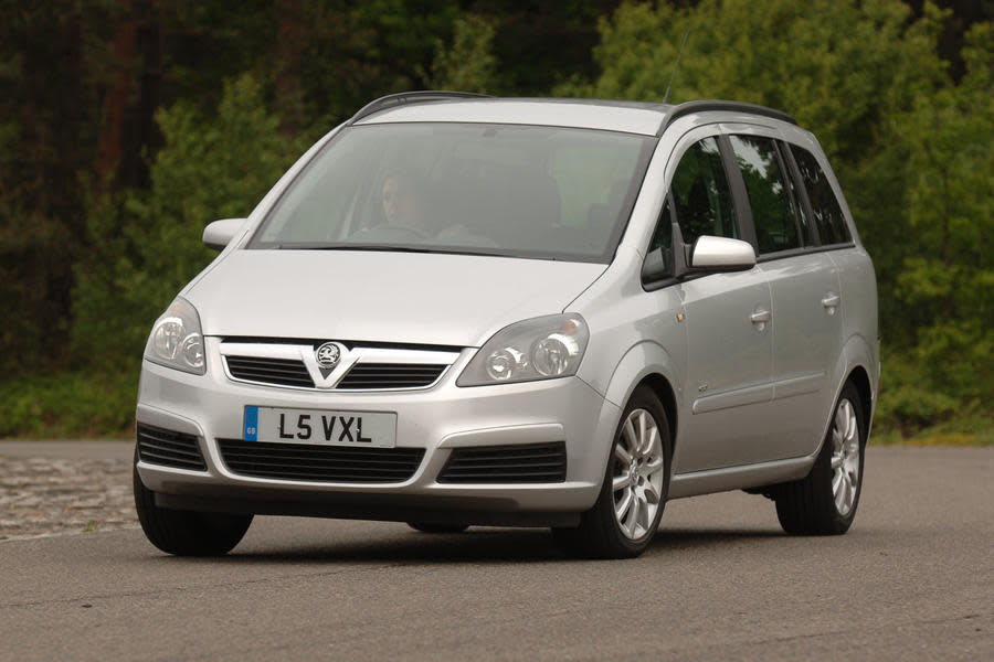 2006 Vauxhall Zafira – front cornering