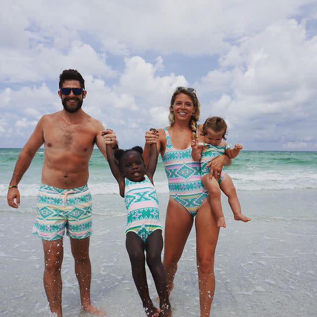 <p>The Rhett-Akins family had some fun in the sun while <a href="https://www.instagram.com/p/Bkx-7MWjQ9I/" rel="nofollow noopener" target="_blank" data-ylk="slk:wearing matching Chubbies swimsuits;elm:context_link;itc:0;sec:content-canvas" class="link ">wearing matching Chubbies swimsuits</a> in July 2018. </p>