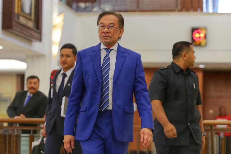 Datuk Seri Anwar Ibrahim is pictured at the Parliament lobby October 15, 2019. — Picture by Ahmad Zamzahuri