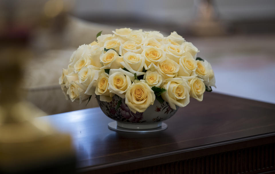 <p>Yellow roses are seen on a table in the newly renovated Oval Office of the White House in Washington, Tuesday, Aug. 22, 2017, during a media tour. (Photo: Carolyn Kaster/AP) </p>