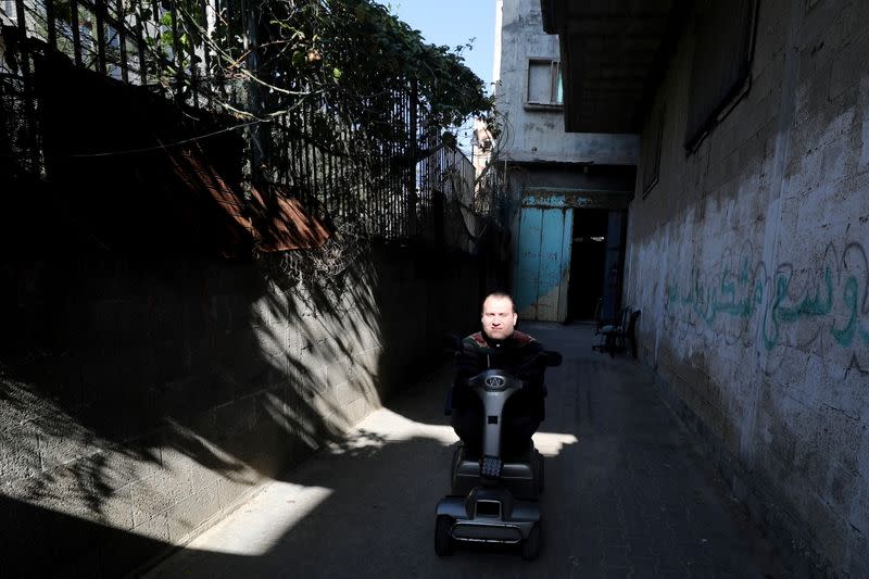 Gaza man with disabilities conquers karate