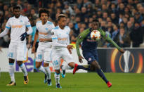 Soccer Football - Europa League - Olympique de Marseille vs RB Salzburg - Orange Velodrome, Marseille, France - December 7, 2017 RB Salzburg's Amadou Haidara in action with Marseille's Clinton N'Jie, Luiz Gustavo (2nd L) and Andre-Frank Zambo Anguissa (L) REUTERS/Jean-Paul Pelissier