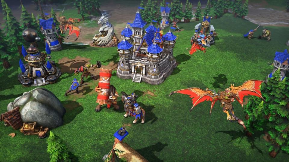 Gleichzeitig war "Warcraft 3", das Anfang 2020 als verhunzte 4K-Neuauflage "Reforged" auf den Markt kam und von den Fans in der Luft zerissen wurde, Inspiration für zahlreiche andere Spielegattungen - unter anderem die äußerst populäre eSports-Disziplin "Dota 2". (Bild: Blizzard)