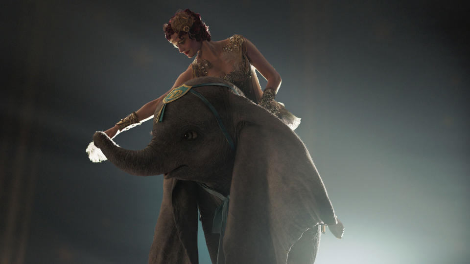 Dumbo – Eva Green as Colette, rides Dumbo