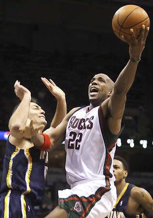 Michael Redd averaged 19 points, 3.8 rebounds and 2.1 assists in 12 seasons with the Bucks and Suns.