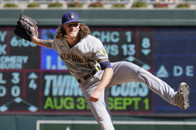 Brewers' Josh Hader surrenders two home runs in ninth inning