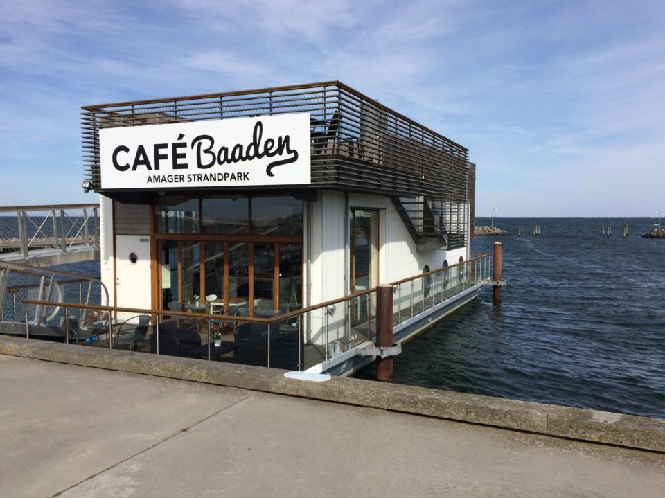 Floating eatery Cafe Baaden (Suzanne King)