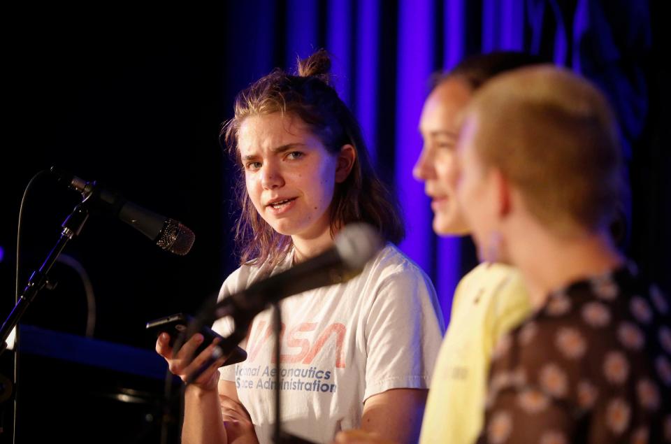 Karaoke singers perform a song from "Dear Evan Hansen" during the Capital City Pride Broadway singalong at Noce in Des Moines in 2021.