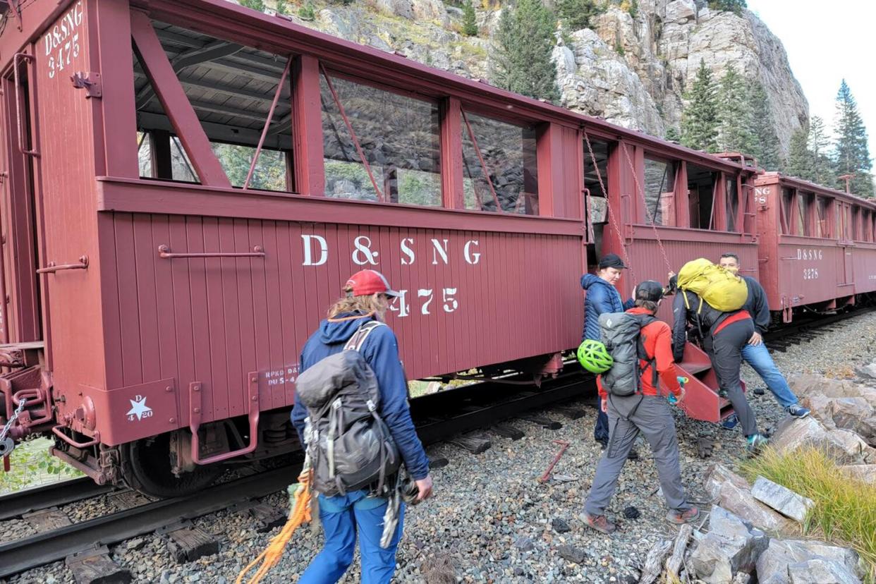 Hiker Who Fell While Taking Photos Rescued After Passengers on Train Spotted Her Calling for Help