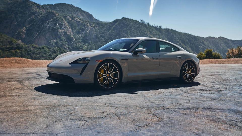 2023 porsche taycan turbo s