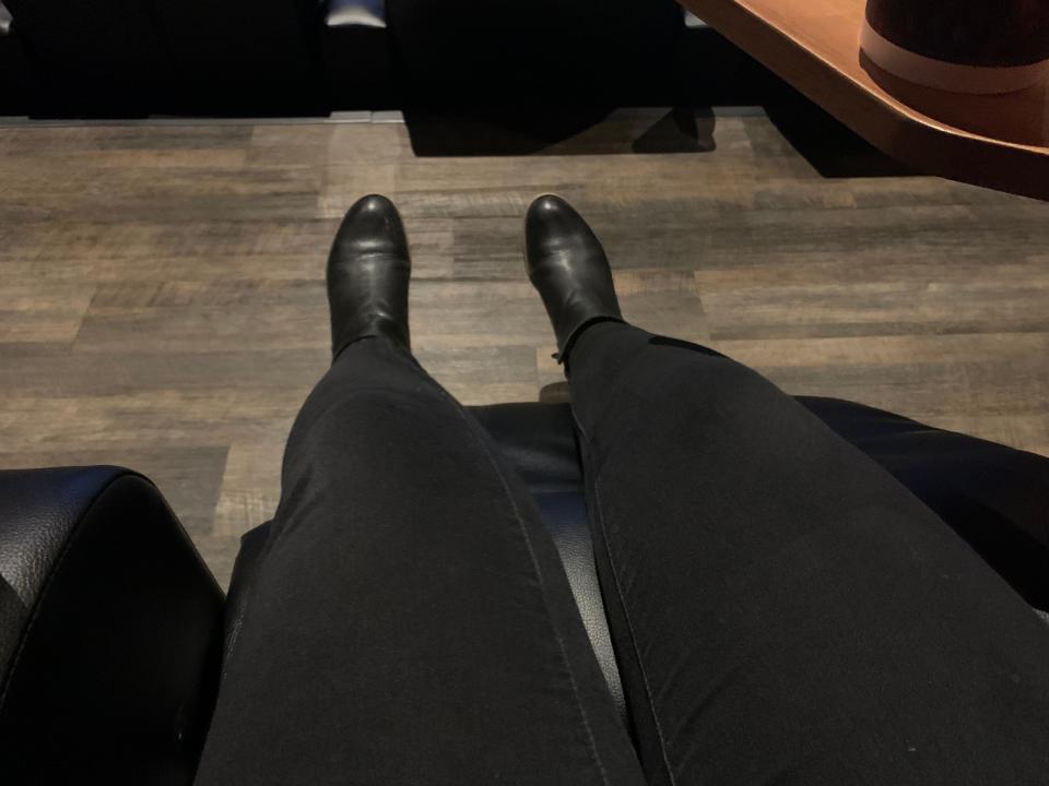 Leg room (1).JPG