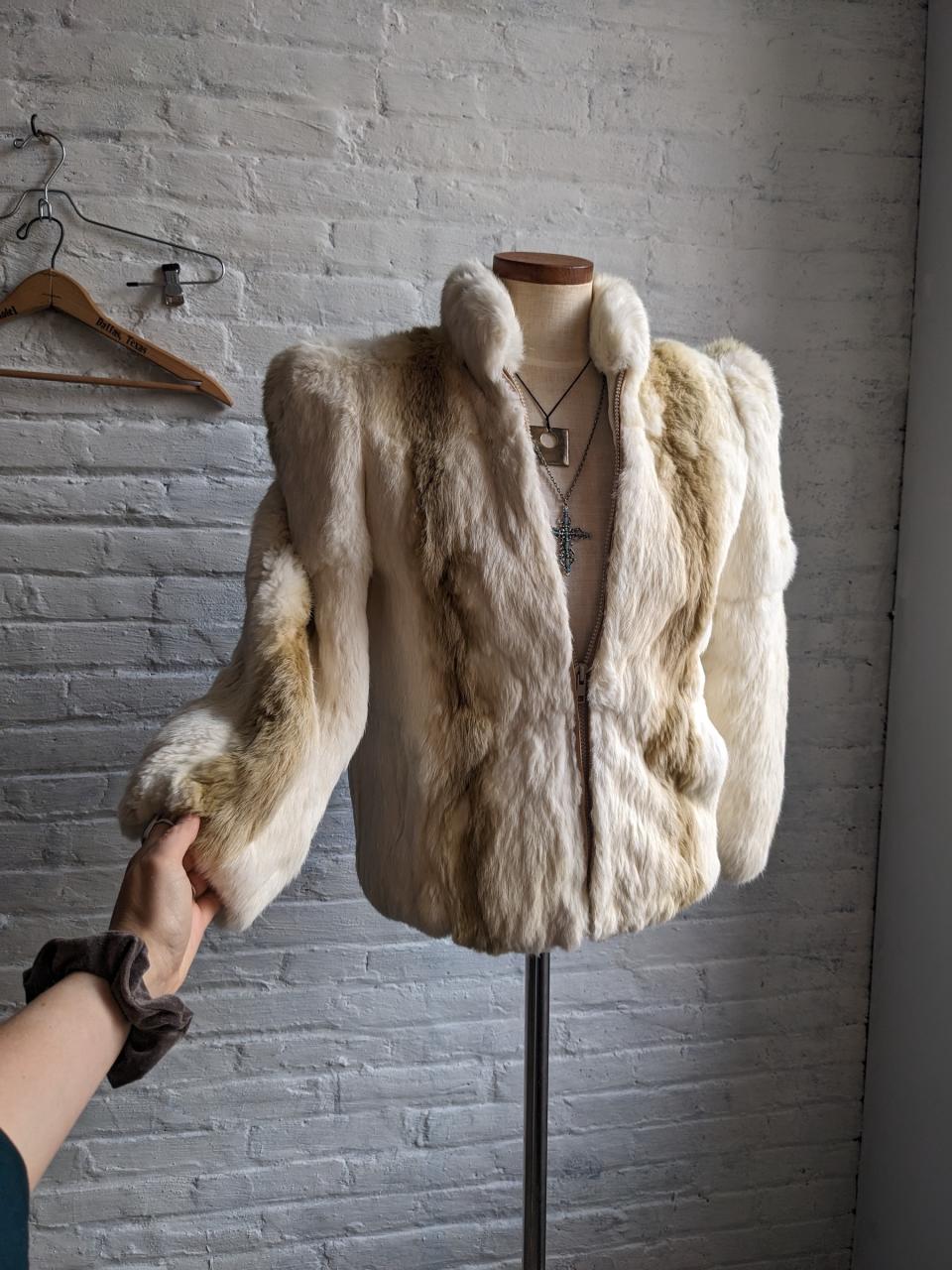 Poshmark seller @shoplaterdudes claims this vintage jacket is genuine fox fur, however, no tags indicate the type of material. It is listed for $1,399.