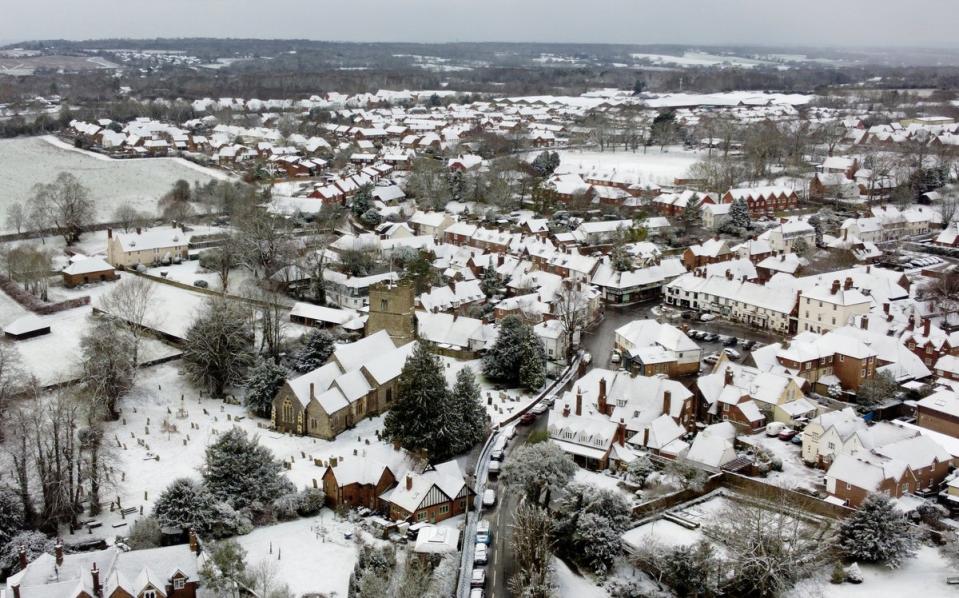 A view over the village of Lenham in Kent following snowfall. (Gareth Fuller/PA Wire)