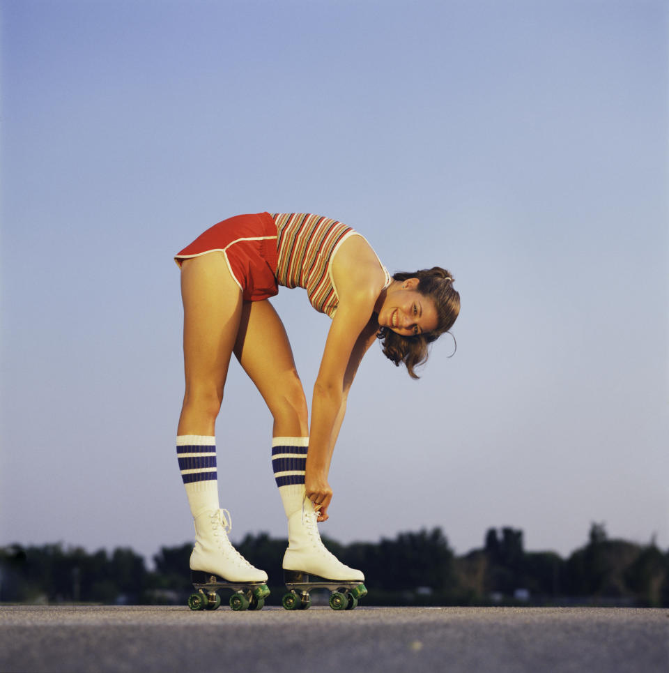 80s trends roller girl