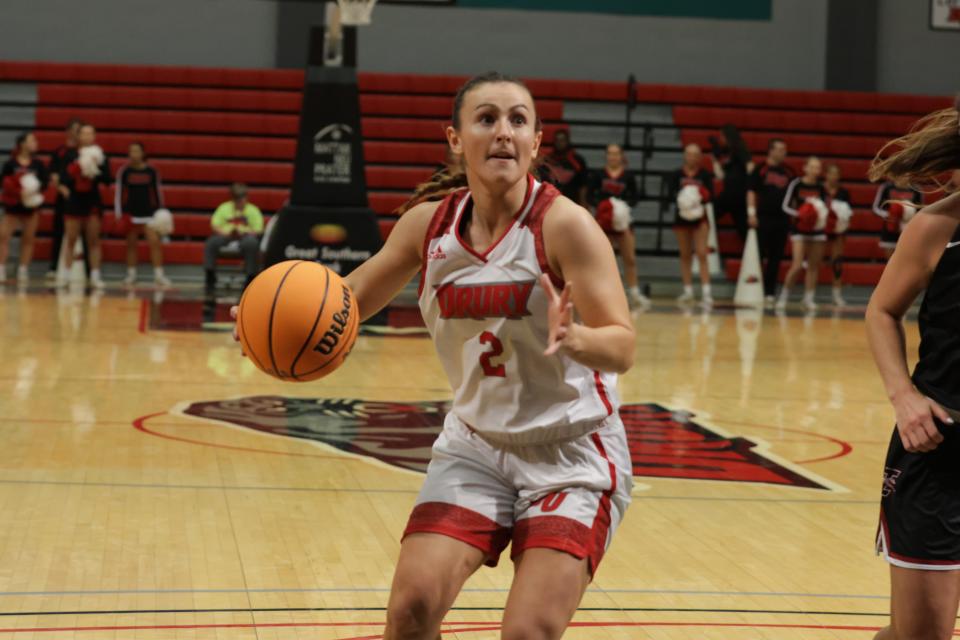 Drury guard Kaylee DaMitz-Holt (Gr., Preston, Mo.)