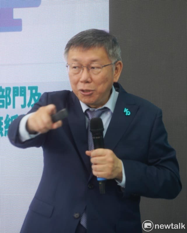 台灣民眾黨主席柯文哲召開「淨零碳排 永續未來」氣候政策記者會。   圖：張良一 / 攝 