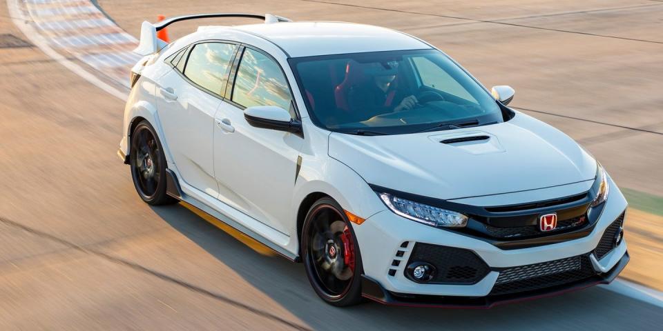 Honda Civic Type R – 306 HP – $37,230