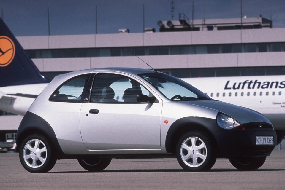 <p>American readers likely won't be familiar with the Ford Ka unless they played <em>Gran Turismo</em>. The Ka was a more-stylish version of the Fiesta, and for some reason, there was a version that paid tribute to German airliner Lufthansa. Aside from some yellow accents and a badge, there's not much special about this. </p>