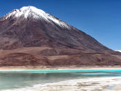 Regenwald oder Salzwüste Uyuni: Eine Reise nach Bolivien lohnt sich der vielfältigen Landschaft wegen. Genau das Richtige für Outdoor-Fans, die keine Lust auf Massentourismus haben! (Bild-Copyright: matthieu gallet/ddp Images)
