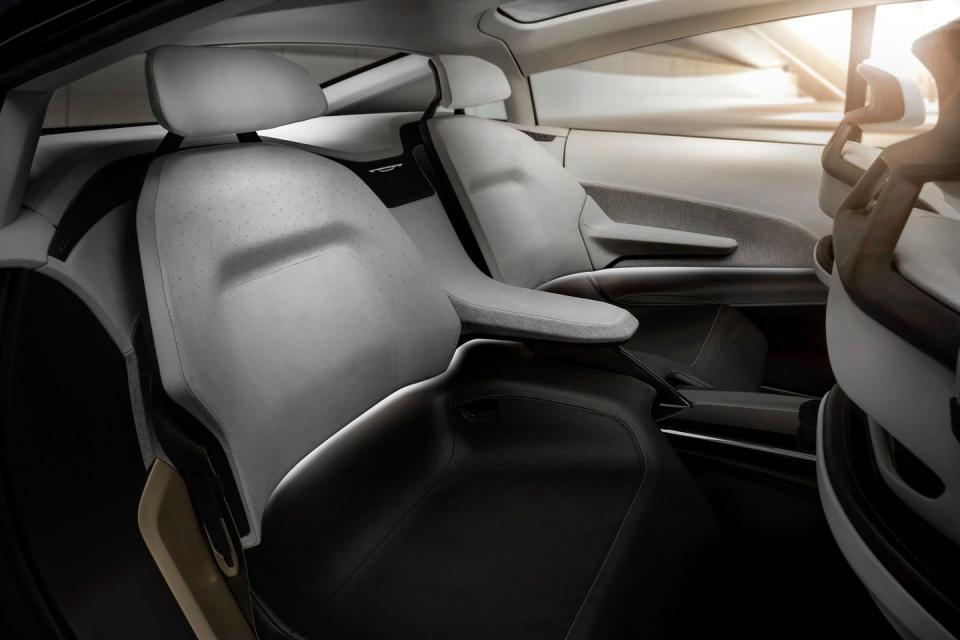 chrysler halcyon concept interior