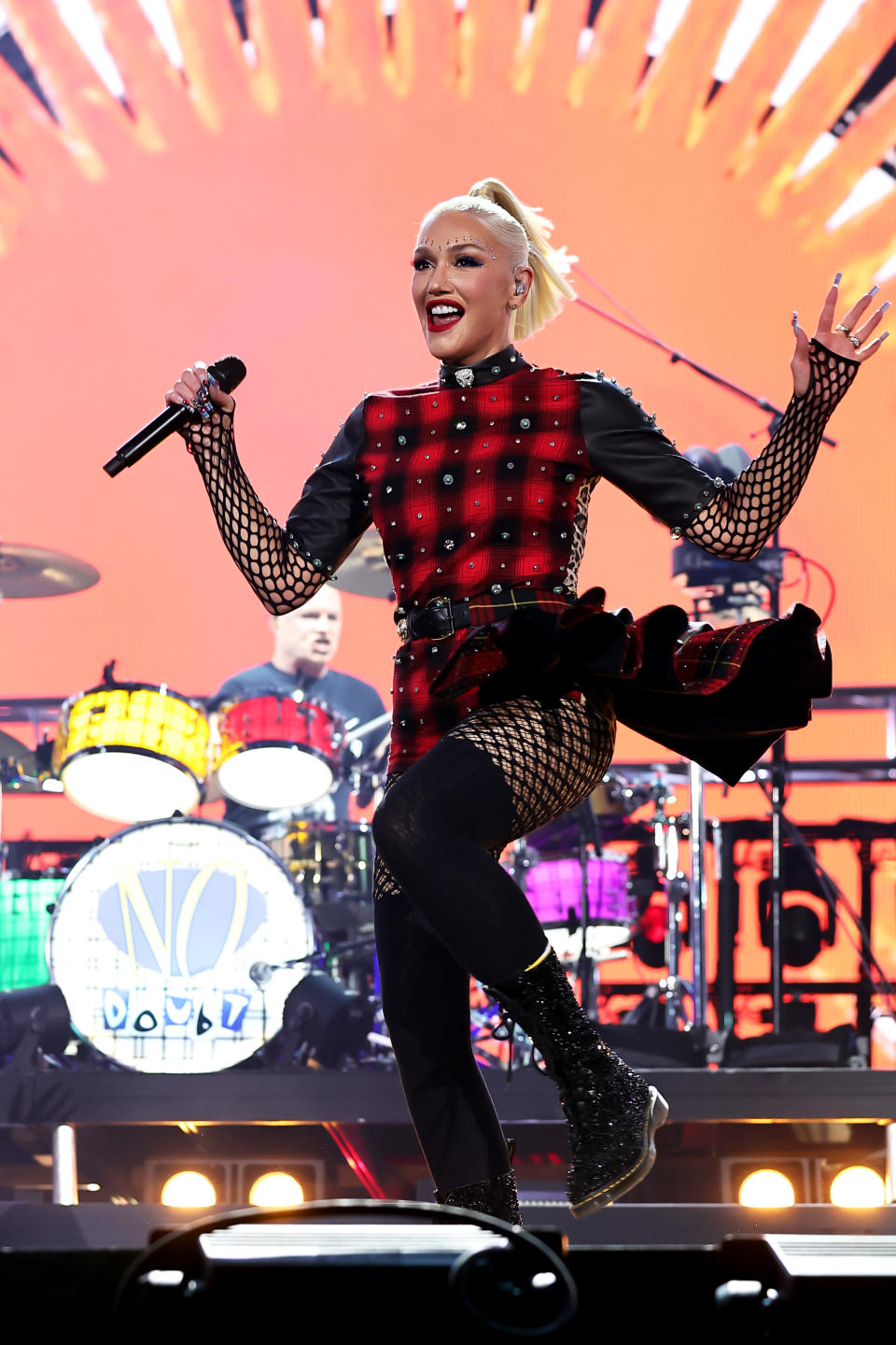 Gwen Stefani, shoes, Coachella, Dr. Martens