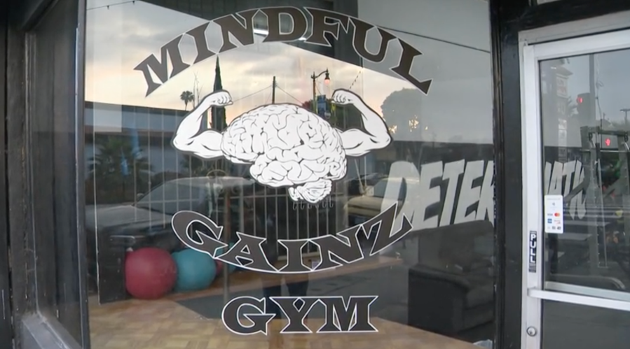 Burglar busts in through ceiling of Southern California gym