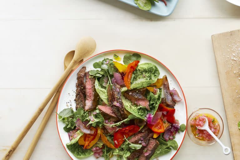 Fajita Salad with Charred Jalapeño Dressing