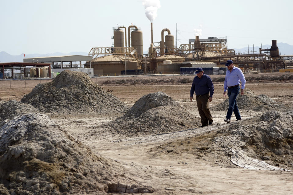 Image: Lithium mining (Marcio Jose Sanchez / AP file)