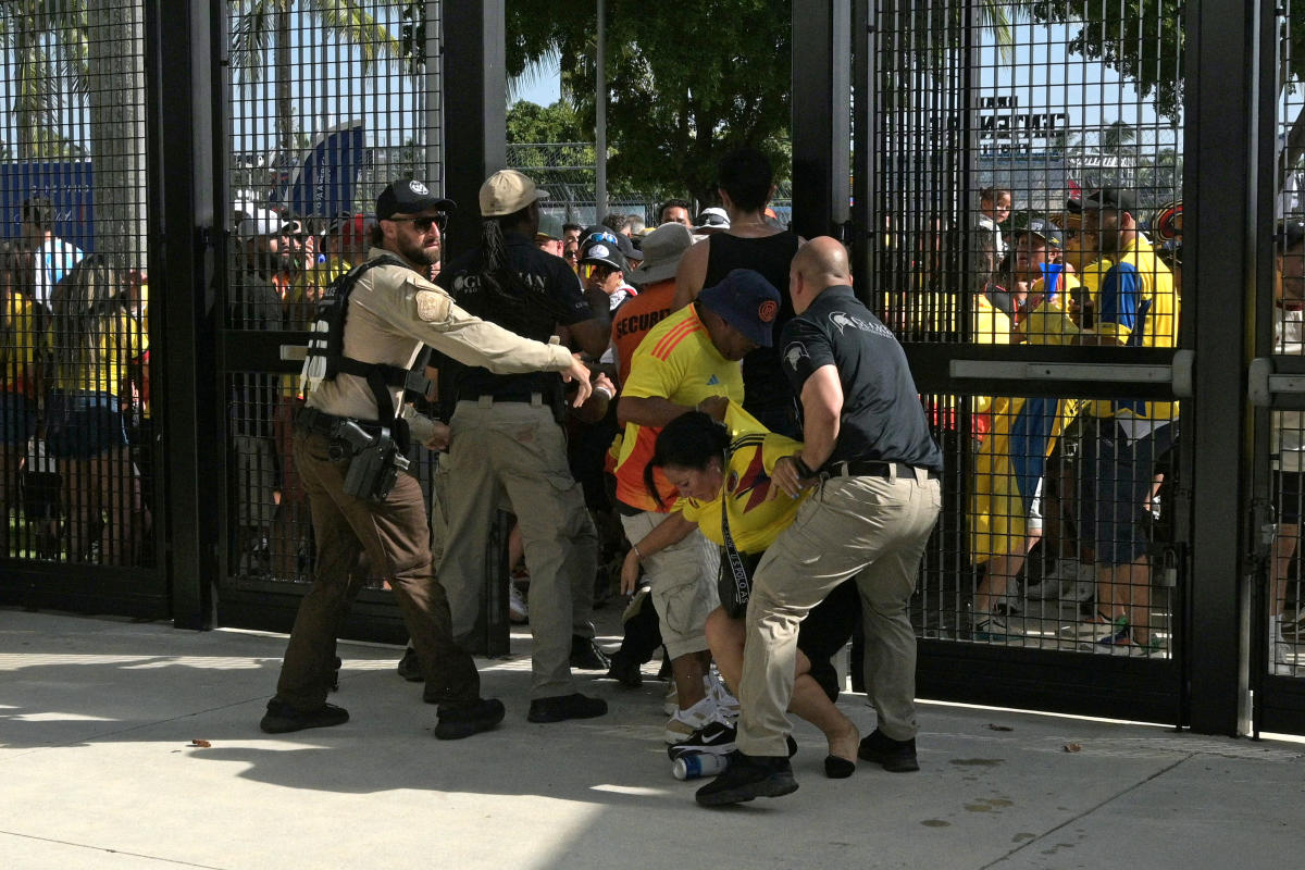 Copa América final chaos Game delayed, fans stuck outside after gates