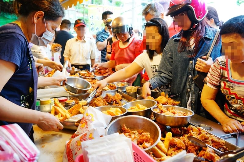 奇郁炸雞.板橋美食.板橋炸雞.板橋江寧路美食.江子翠站美食.江子翠黃昏市場炸雞.華江市場美食.