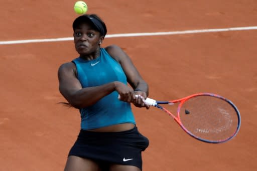 Sloane Stephens brushed aside Anett Kontaveit for the loss of just two games