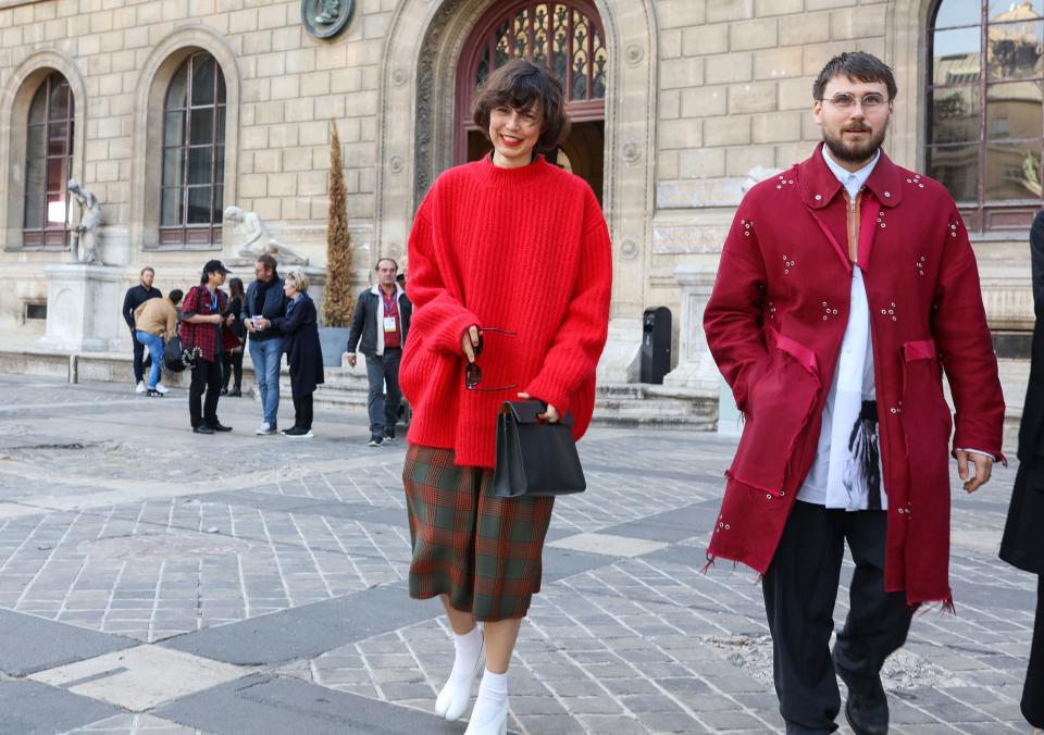 At Paris Fashion Week, Phil Oh captured a bevy of street style beauties, their cropped, colored, and curly bangs taking center stage.