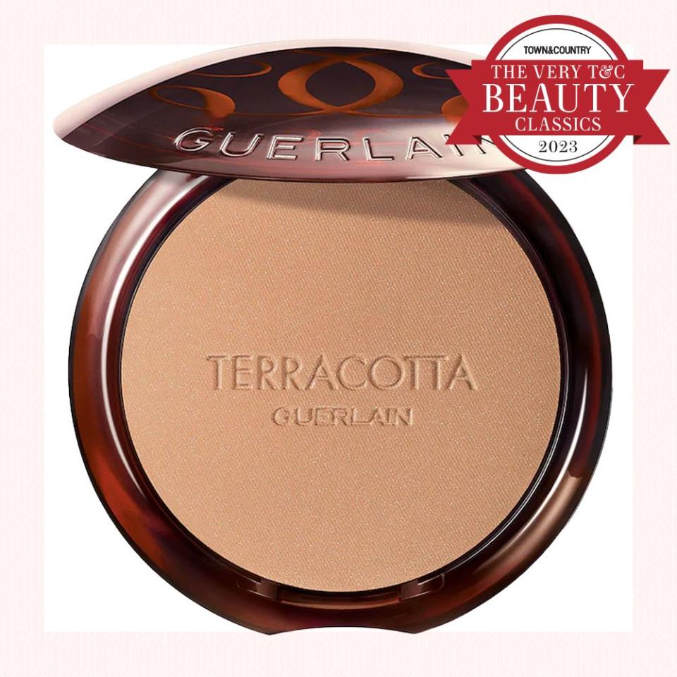 <p><a href="https://go.redirectingat.com?id=74968X1596630&url=https%3A%2F%2Fwww.sephora.com%2Fproduct%2Fterracotta-bronzing-powder-P284710&sref=https%3A%2F%2Fwww.townandcountrymag.com%2Fstyle%2Fbeauty-products%2Fg43784838%2Fbeauty-awards-2023%2F" rel="nofollow noopener" target="_blank" data-ylk="slk:Shop Now;elm:context_link;itc:0;sec:content-canvas" class="link ">Shop Now</a></p><p>Terracotta Sunkissed Natural Bronzer</p><p>$59.00</p><p>sephora.com</p><span class="copyright">Product Shot Image</span>