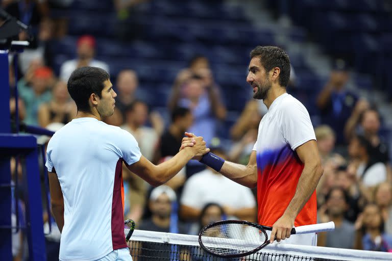 The final greeting between Carlos Alcaraz and Marin Cilic at the US Open