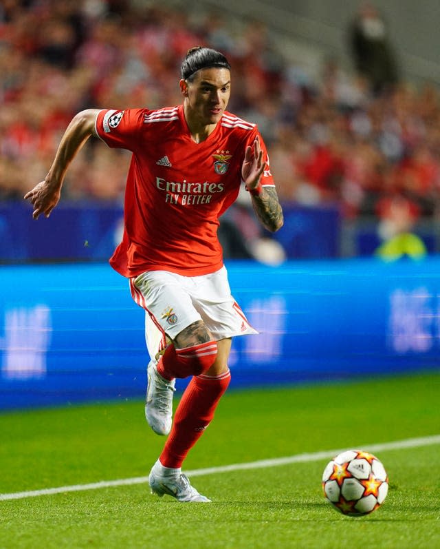 Liverpool agree 75mn-euro deal for Benfica striker Nunez, Sports