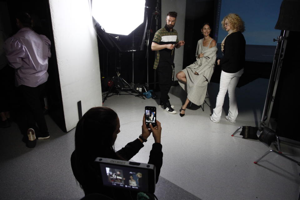 While shooting for her new gig as the Face of Chadstone – The Fashion Capital’s Spring/Summer 18 campaign, Nicole has been breastfeeding on set in between takes. Source: <span>Chadstone – The Fashion Capital </span>