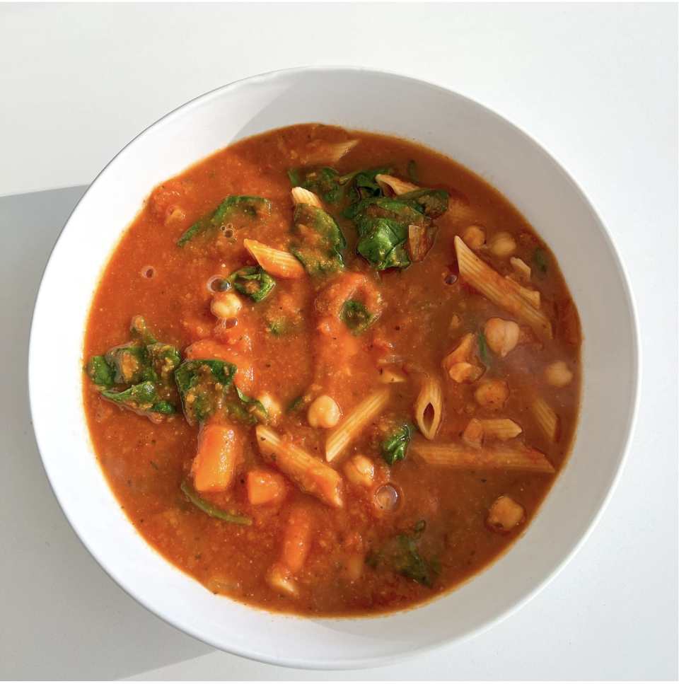 Low-Sugar Tomato Soup with Pasta