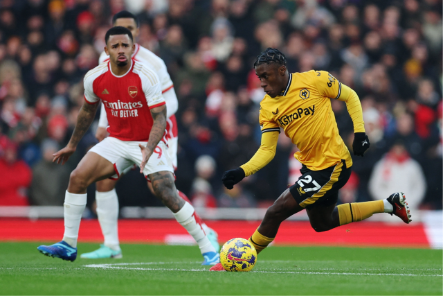 Arsenal vs Wolves highlights - Saka and Odegaard goals enough to keep  Gunners top amid nervy end 