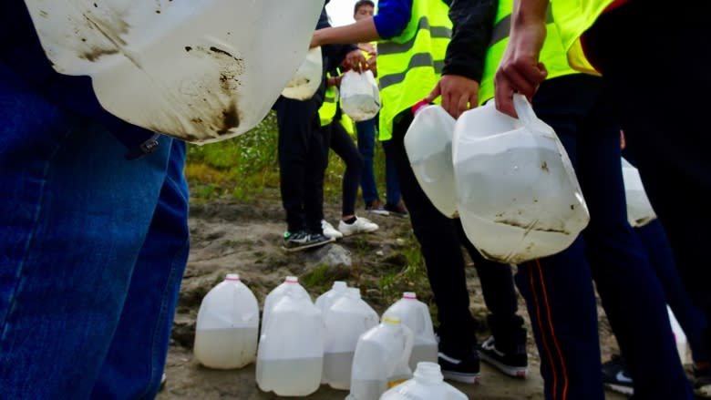 Edmonton students get hands dirty in lesson about global water insecurity