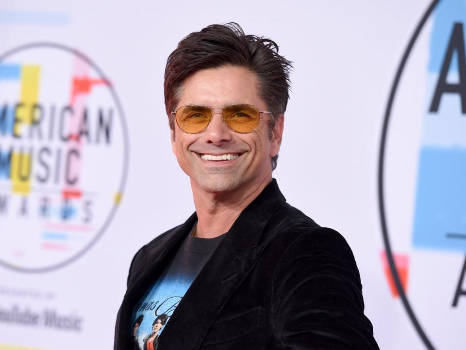 Books-John Stamos (Invision)