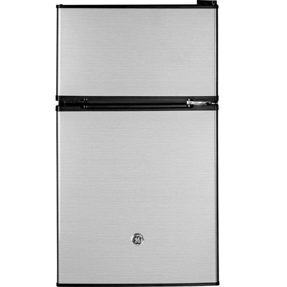 1) 3.1 cu. ft. Double- Door Mini Fridge in Clean Steel