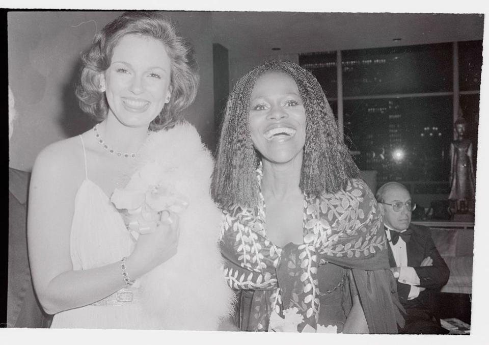 100 Photos of Celebrities Partying in the '70s